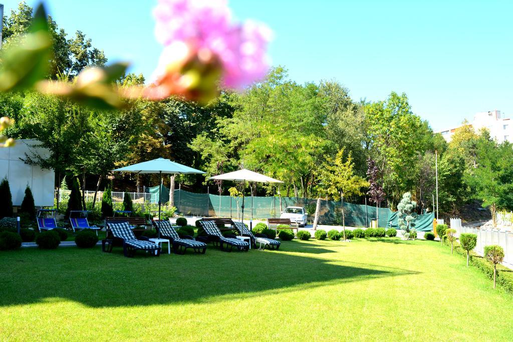 Victoriya'S House Hotel Hisarya Exterior photo